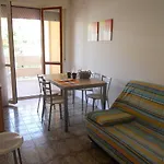Modern Flat With Terrace-beahost Apartamento