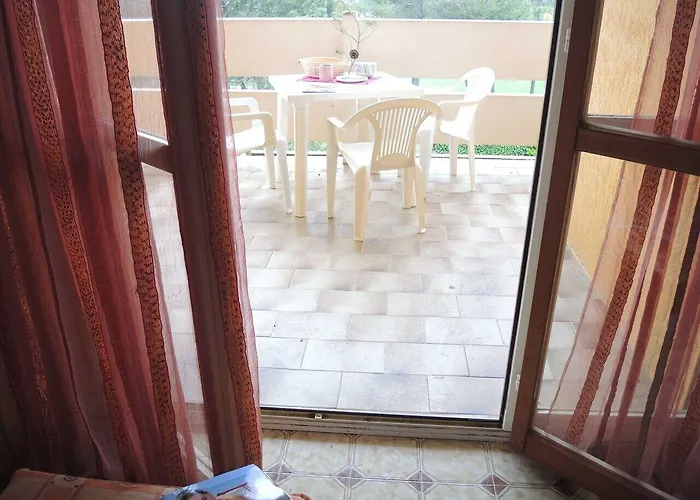 Modern Flat With Terrace-beahost *