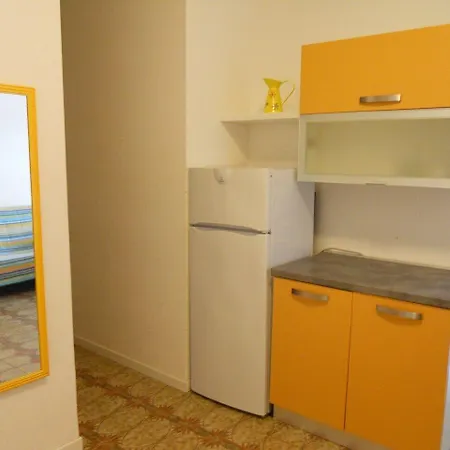Modern Flat With Parking Lägenhet