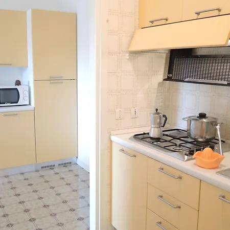 Modern Flat With Parking
