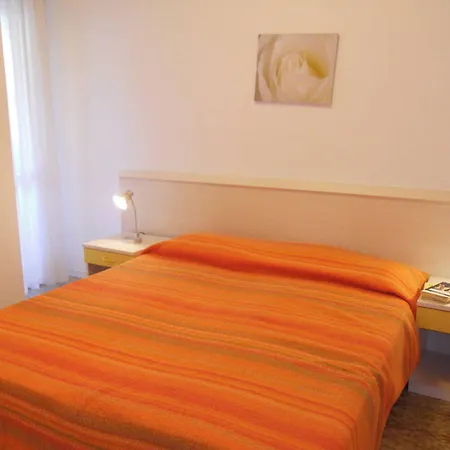 Апартаменты Modern Flat With Parking *